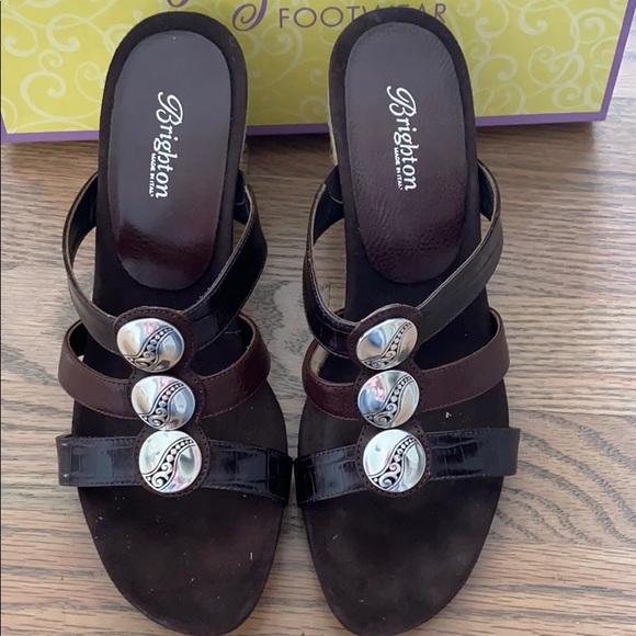 Excellent condition, Brighton wedges, size 9. - Picture 2 of 4